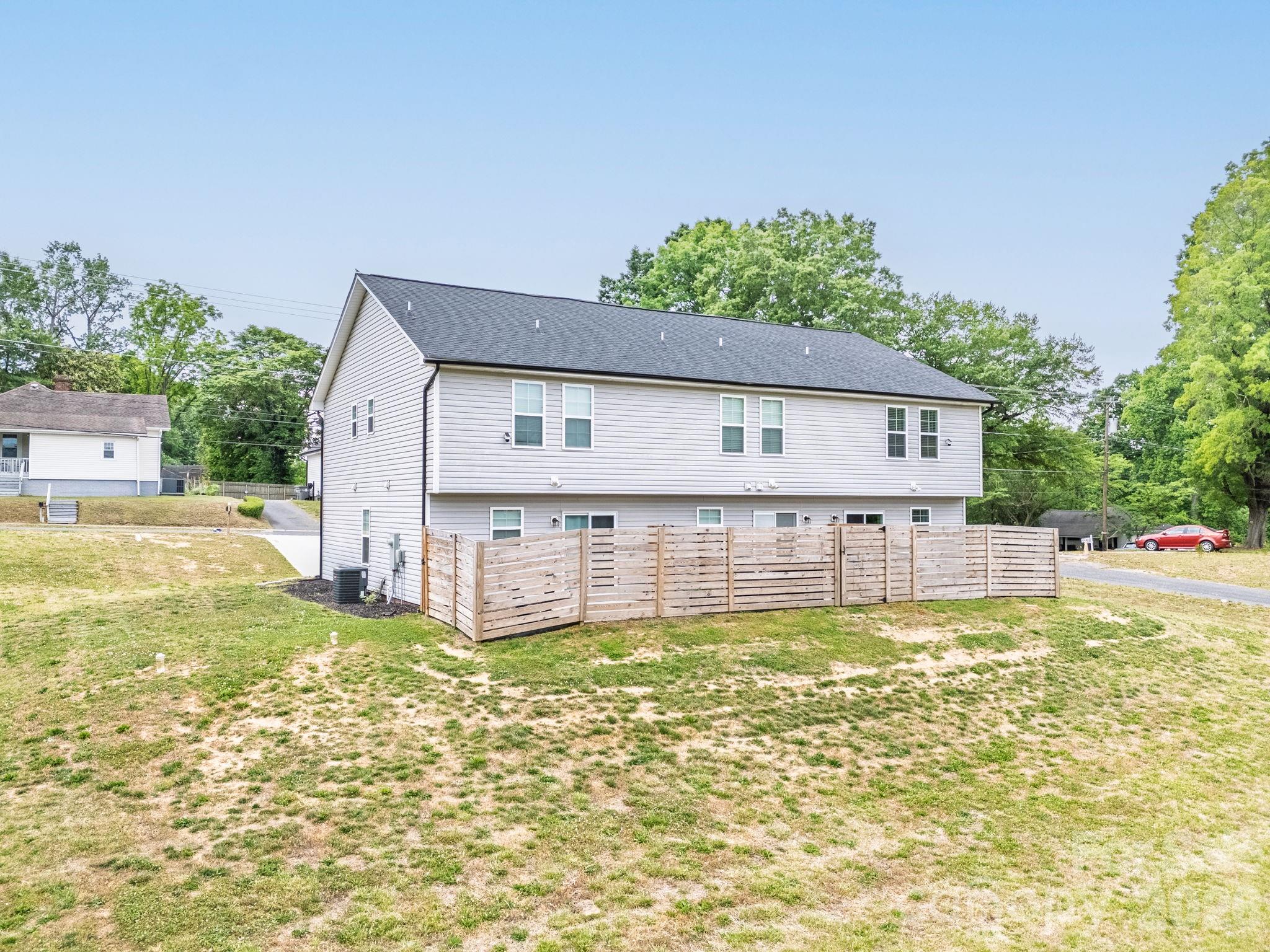 600 West 8th Street Kannapolis, NC 28081 - Photo 3 of 30