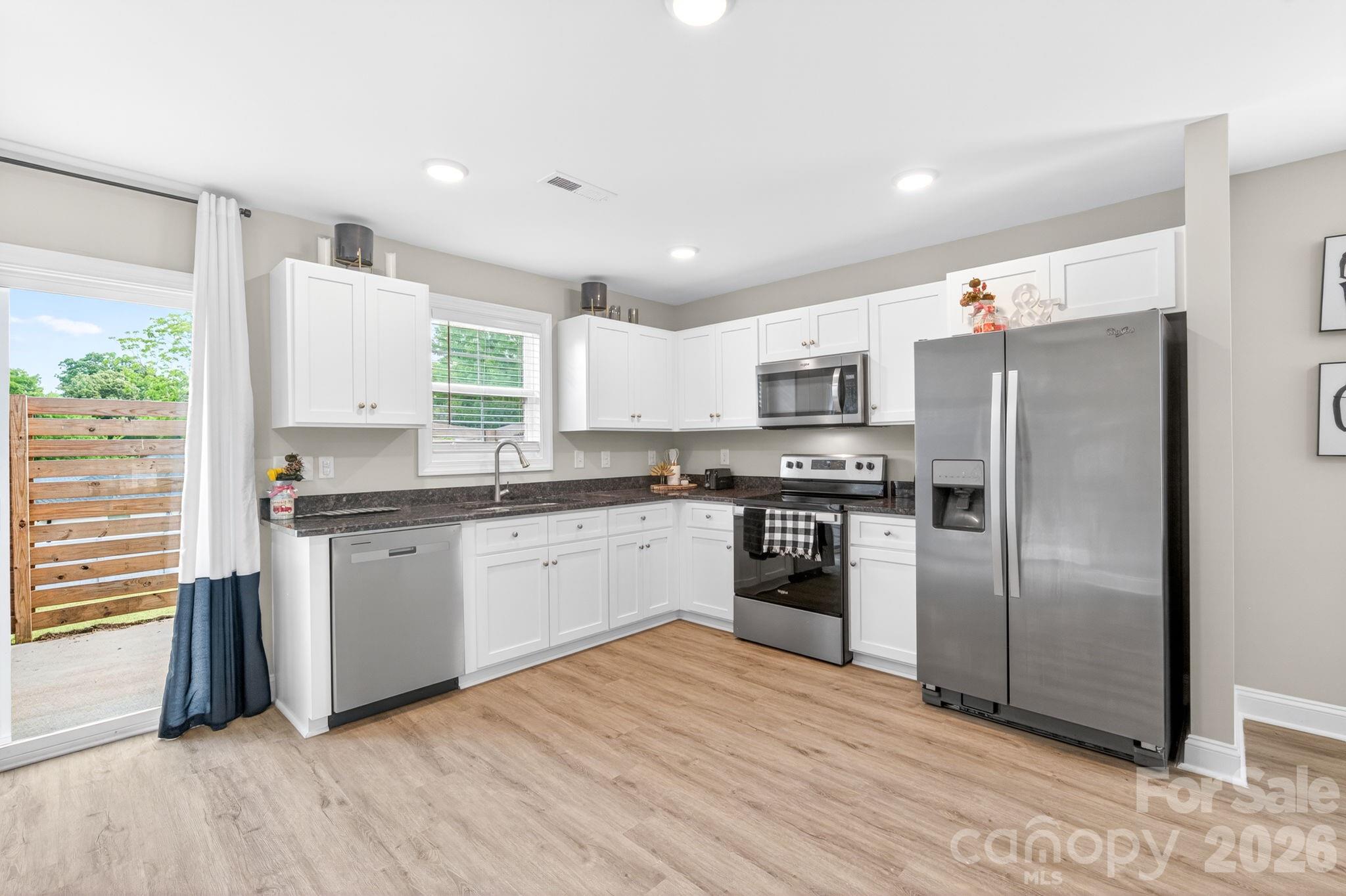 600 West 8th Street Kannapolis, NC 28081 - Photo 8 of 30