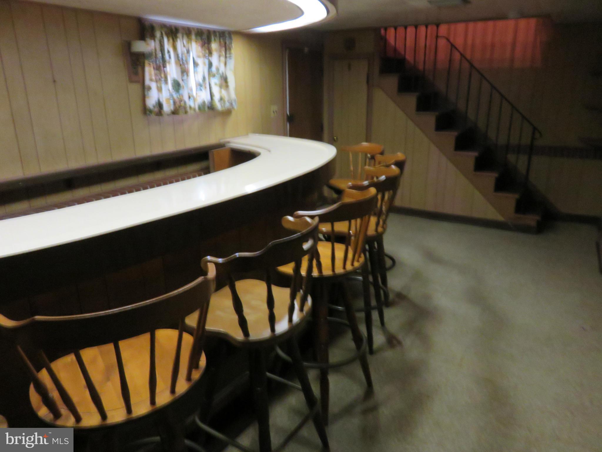 7608 Spruce Road Baltimore, MD 21222 - Photo 19 of 30 Built in Bar