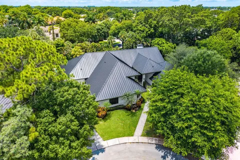 $2,750,000 | 3235 Hyde Circle, Boca Raton, FL 33434