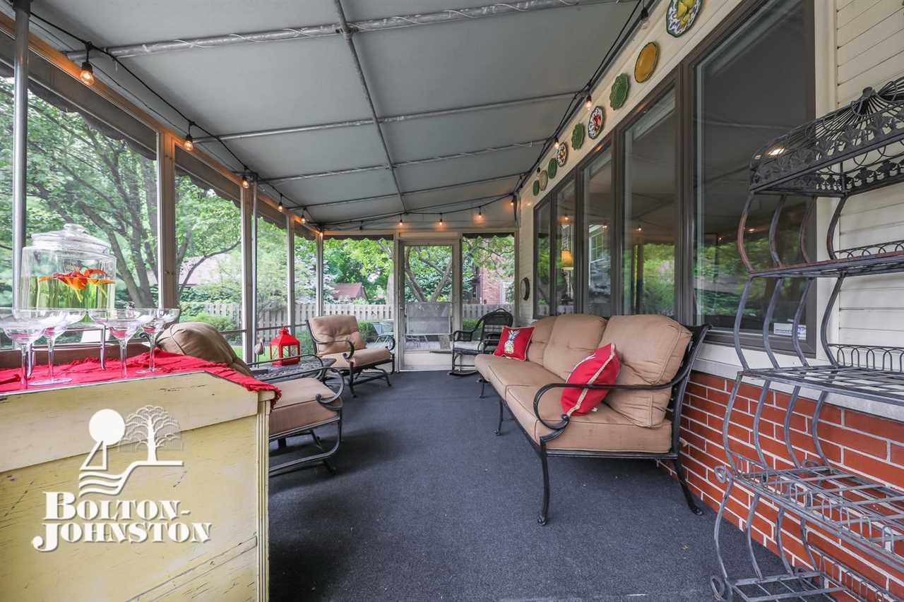 711 Barrington Road Grosse Pointe Park, MI 48215 - Photo 30 of 43