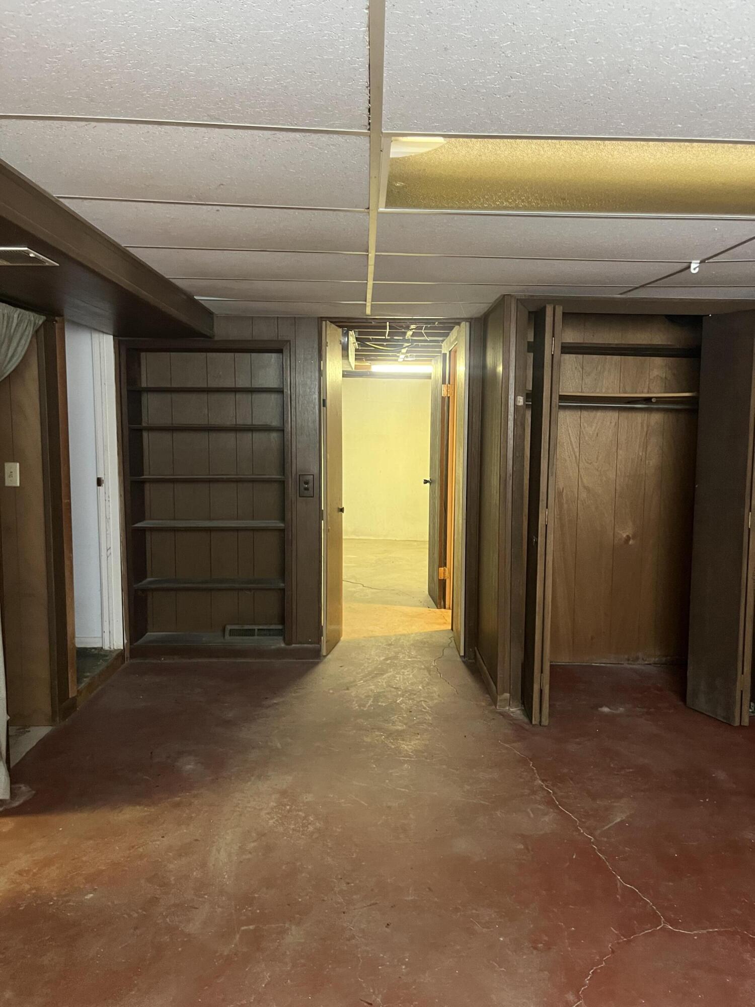 284 Stanford Lane Jackson, MI 49203 - Photo 17 of 23 Rec Room