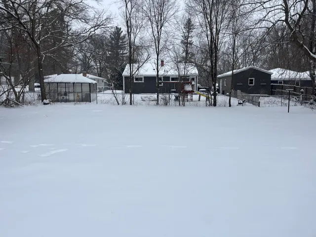 $125,000 | 284 Stanford Lane, Jackson, MI 49203