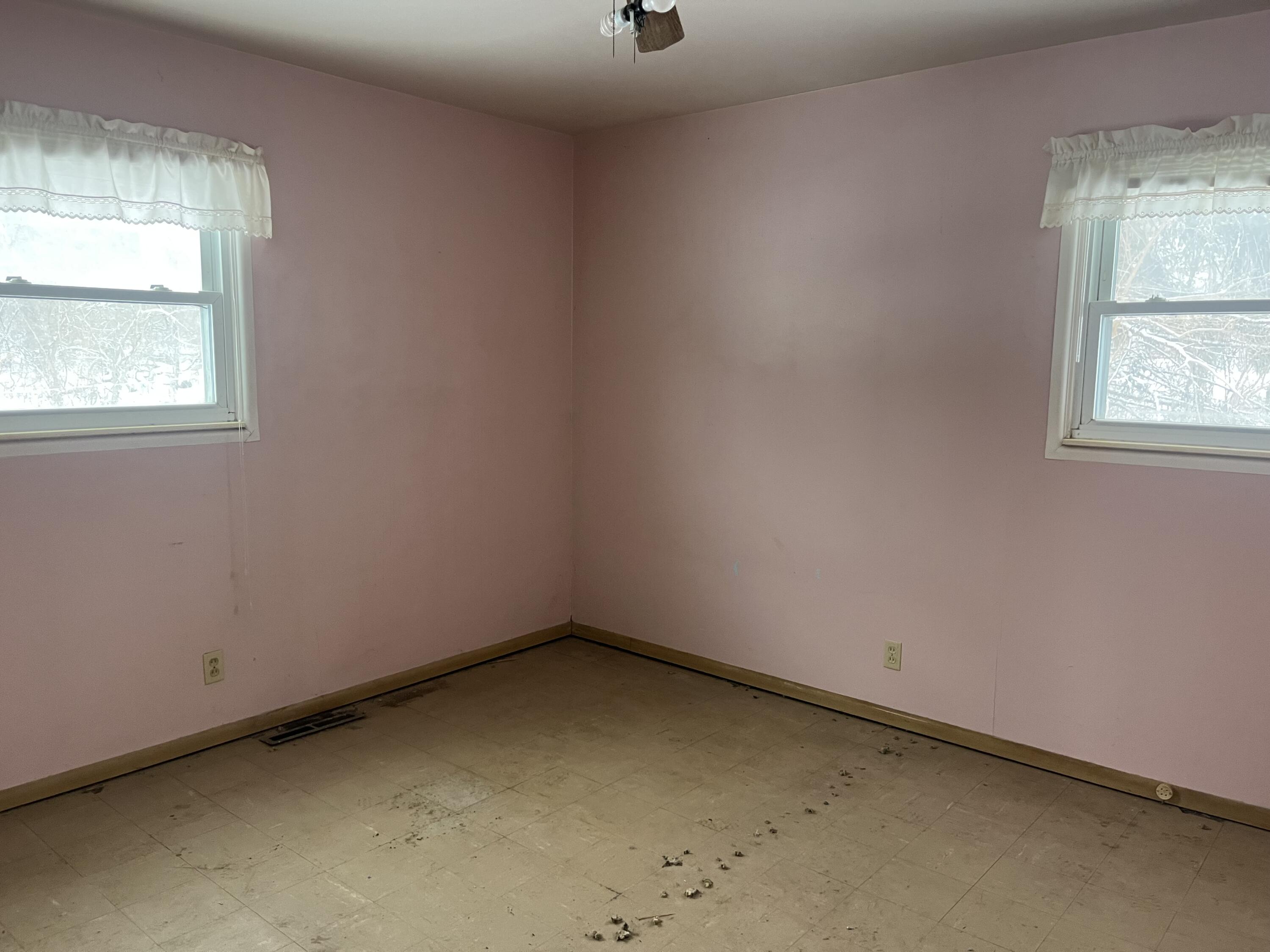 284 Stanford Lane Jackson, MI 49203 - Photo 7 of 23 Bed 1