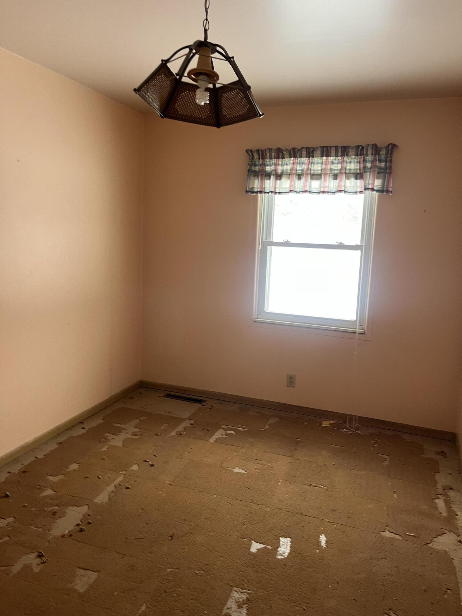 284 Stanford Lane Jackson, MI 49203 - Photo 9 of 23 Bed 3