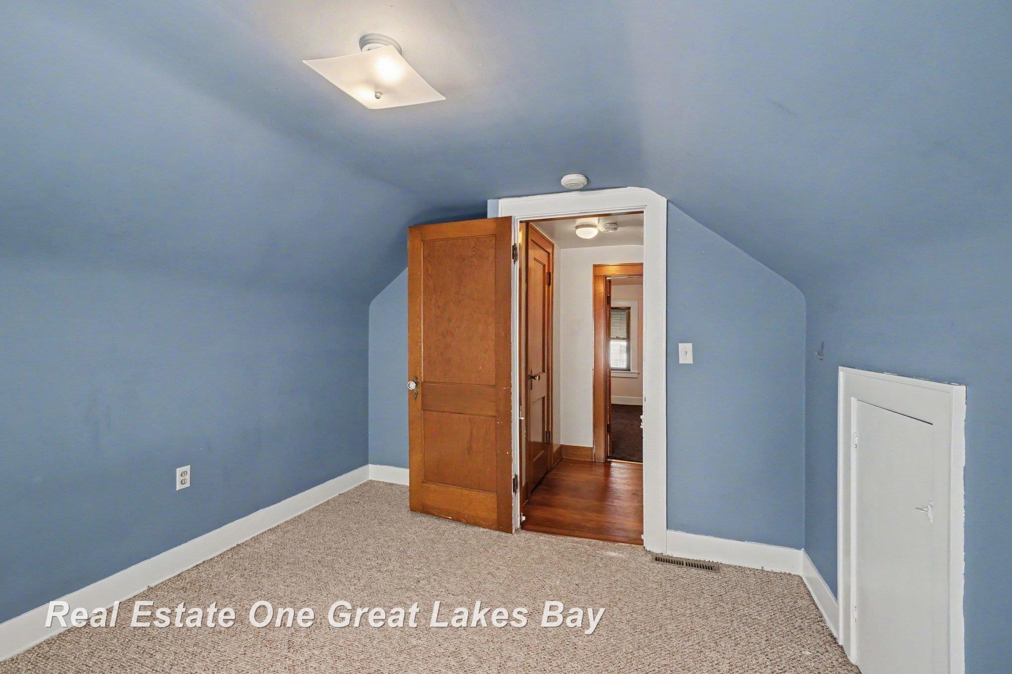 1008 South Sherman Street Bay City, MI 48708 - Photo 14 of 29 Gallery Image 14