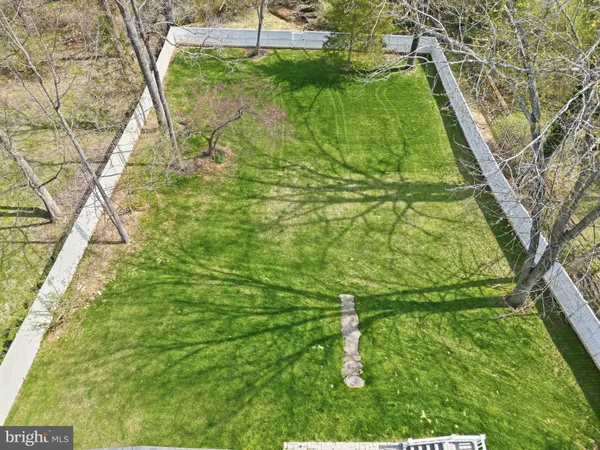 $2,675,000 | 2725 Willow Drive, Vienna, VA 22181