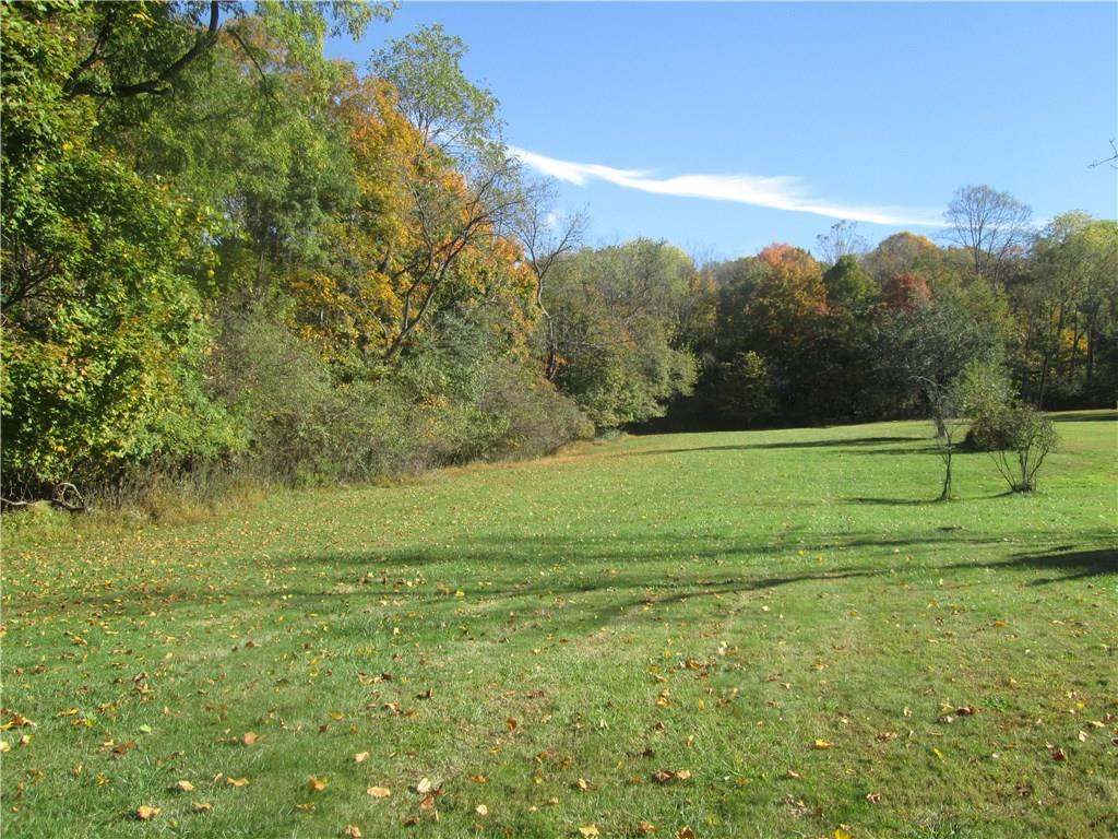 954 Meadowbrook Road Trafford, PA 15085 - Photo 1 of 2 Gallery Image 1