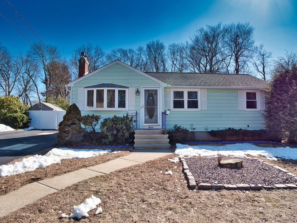 11 Roseen Road Holbrook, MA 02343 - Photo 1 of 33 Gallery Image 1