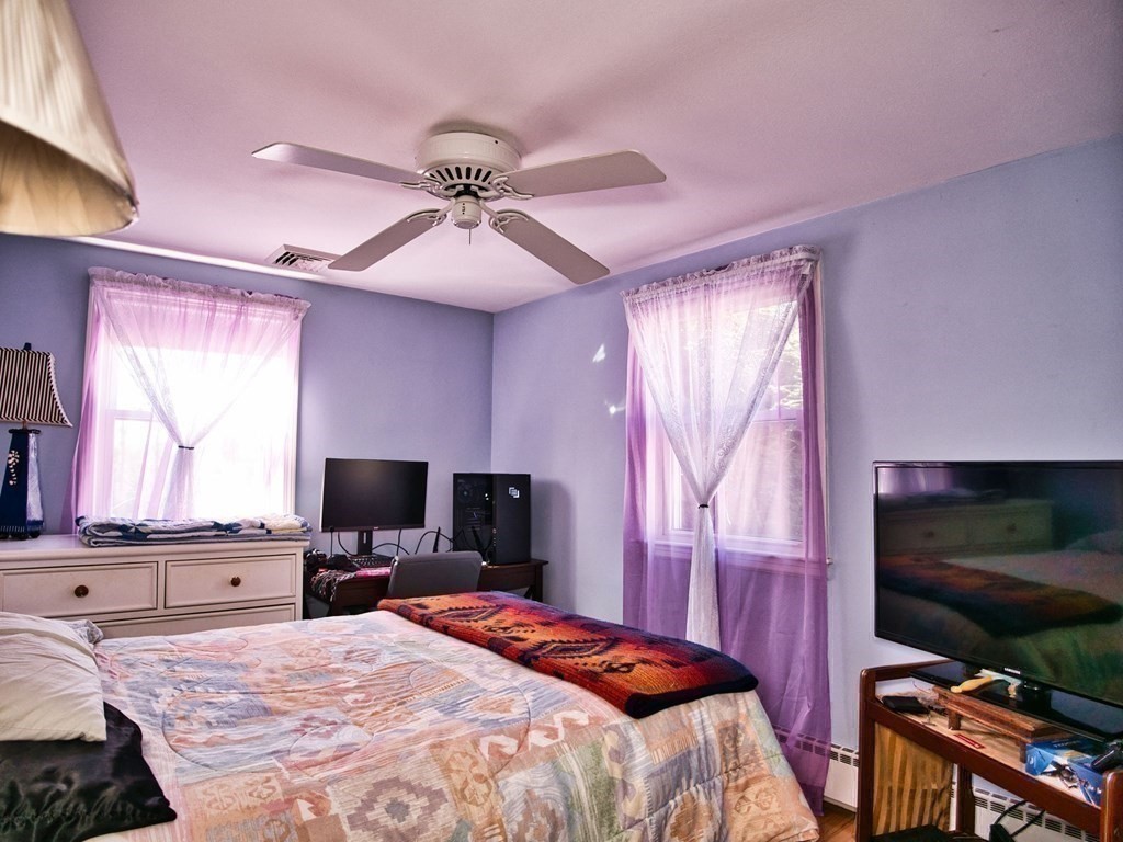 11 Roseen Road Holbrook, MA 02343 - Photo 13 of 33 Gallery Image 13