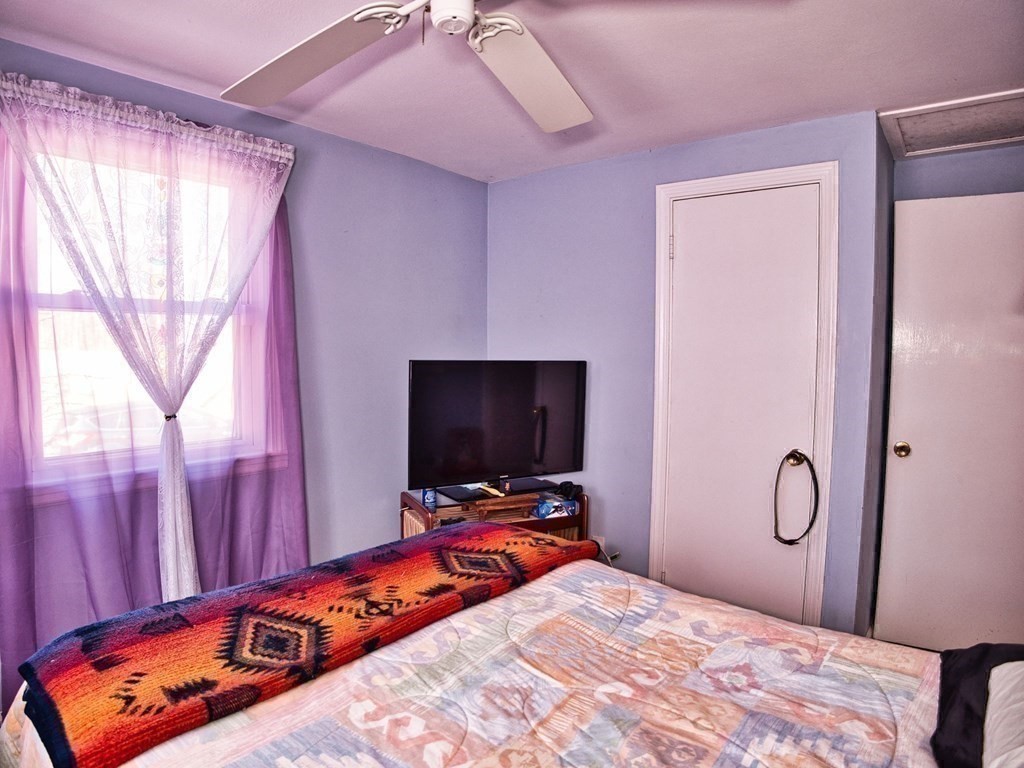 11 Roseen Road Holbrook, MA 02343 - Photo 14 of 33 Gallery Image 14