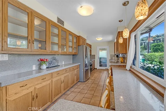 $6,000 | 10436 South Crawford Canyon Road, North Tustin, CA 92705