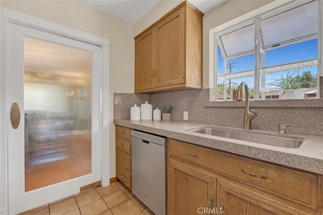 $6,000 | 10436 South Crawford Canyon Road, North Tustin, CA 92705