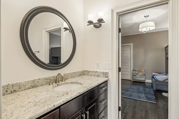 $1,234,000 | 2803 A White Oak Drive, Nashville, TN 37215