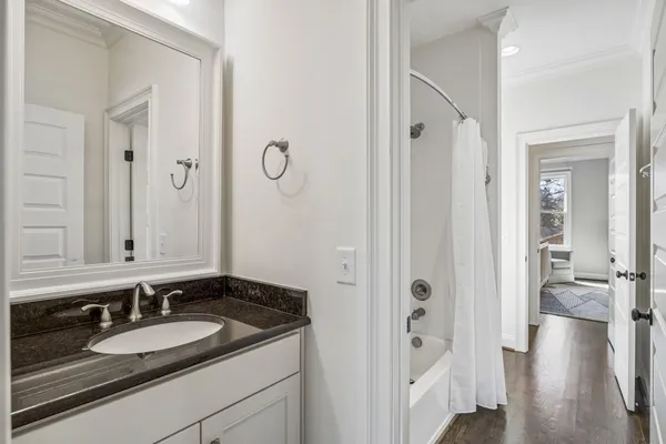 $1,234,000 | 2803 A White Oak Drive, Nashville, TN 37215
