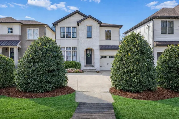 $1,234,000 | 2803 A White Oak Drive, Nashville, TN 37215