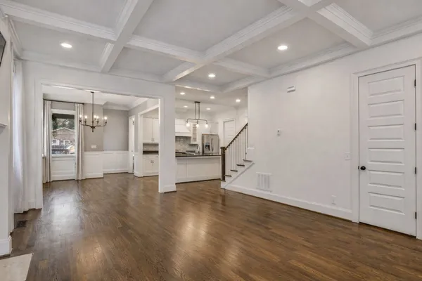 $1,234,000 | 2803 A White Oak Drive, Nashville, TN 37215