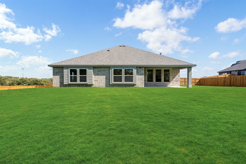 763 Crystal Lk Lane Red Oak, TX 75154 - Photo 34 of 35