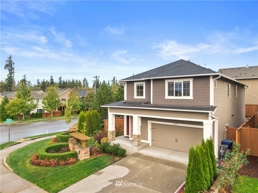 4033 174th Street Southeast Bothell, WA 98012 - Photo 2 of 40