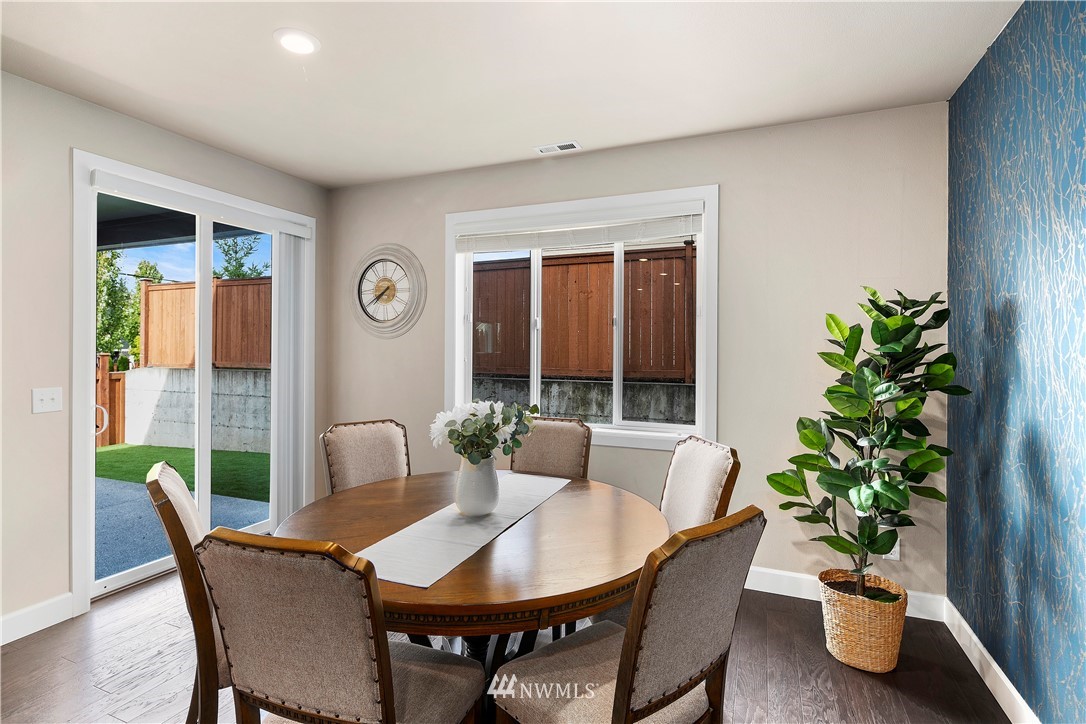4033 174th Street Southeast Bothell, WA 98012 - Photo 17 of 40