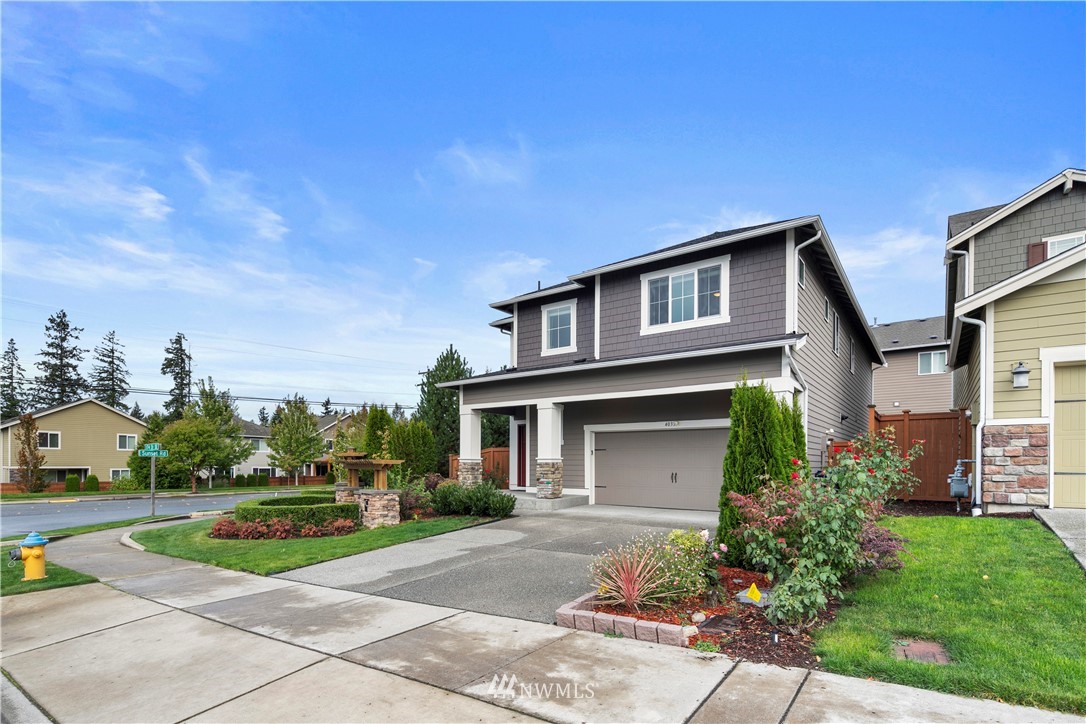 4033 174th Street Southeast Bothell, WA 98012 - Photo 4 of 40