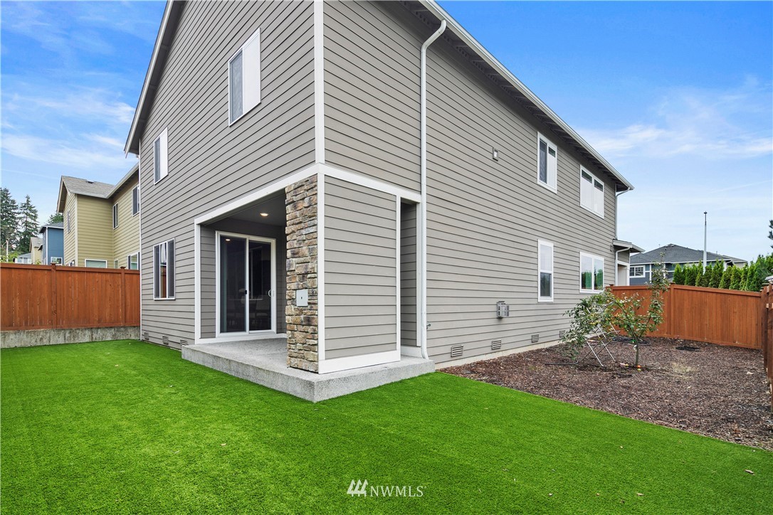 4033 174th Street Southeast Bothell, WA 98012 - Photo 35 of 40
