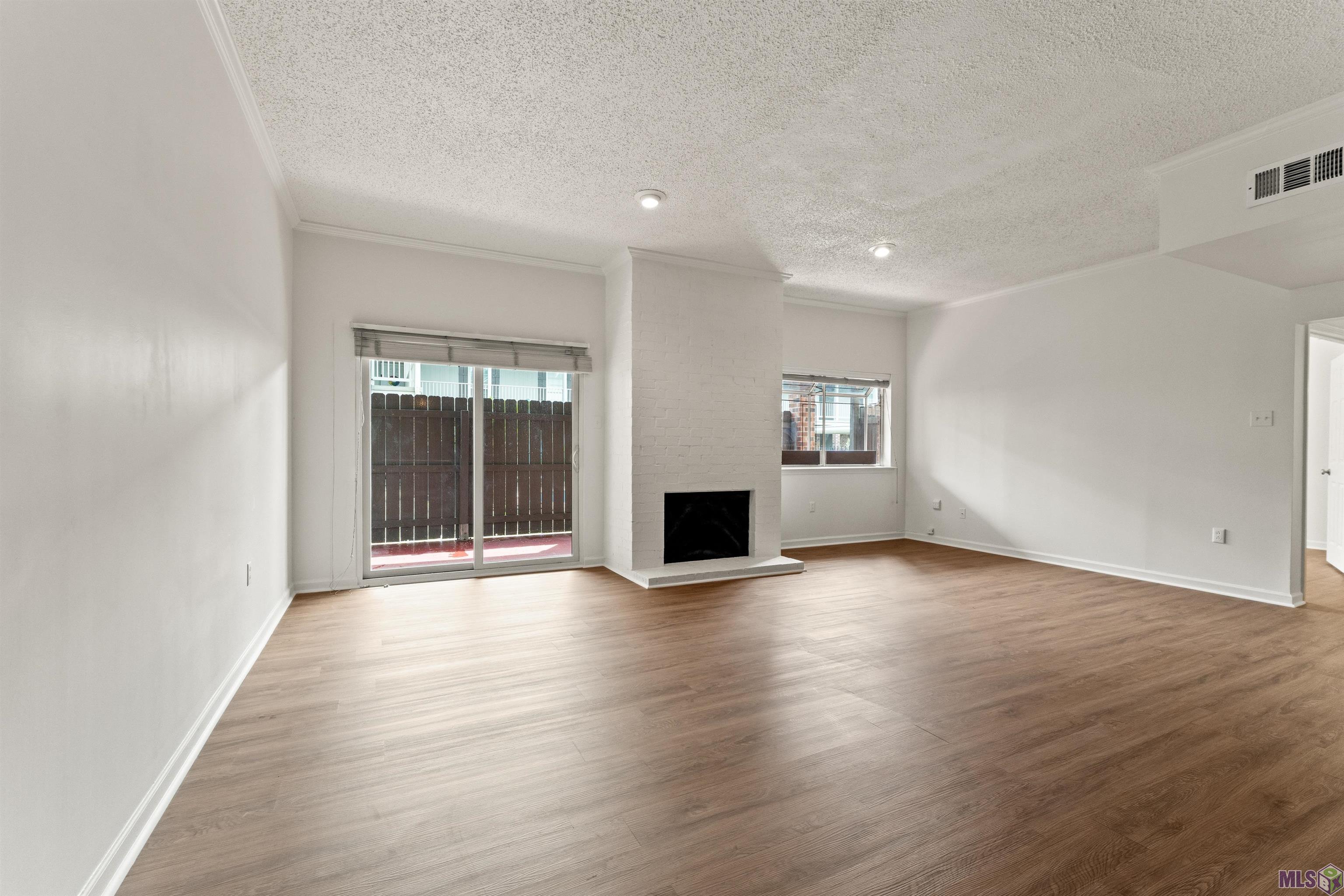 7640 Lasalle Avenue, Unit 405 Baton Rouge, LA 70806 - Photo 3 of 20