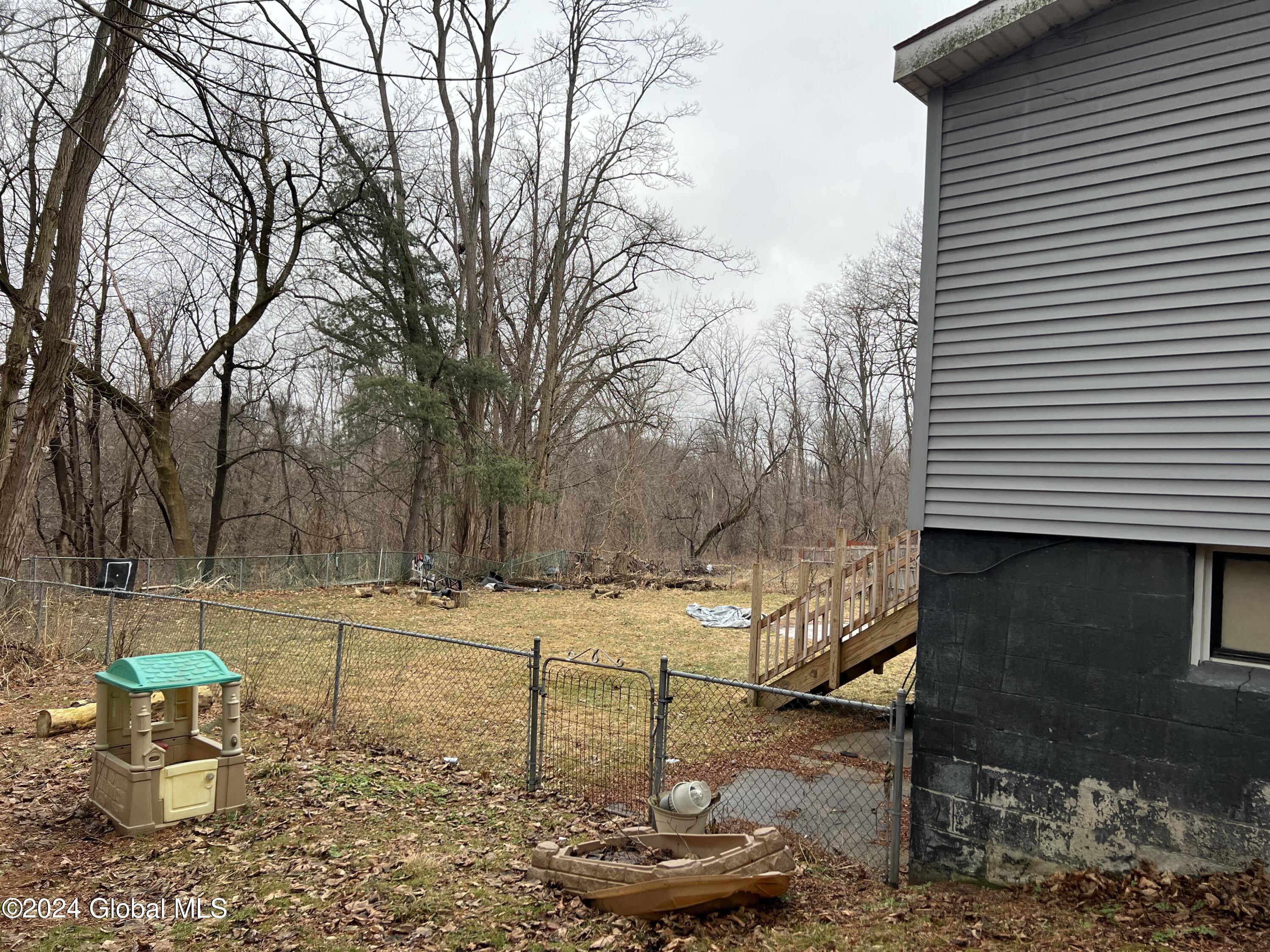 358 Olean Street Schenectady, NY 12306 - Photo 5 of 16 IMG_6360