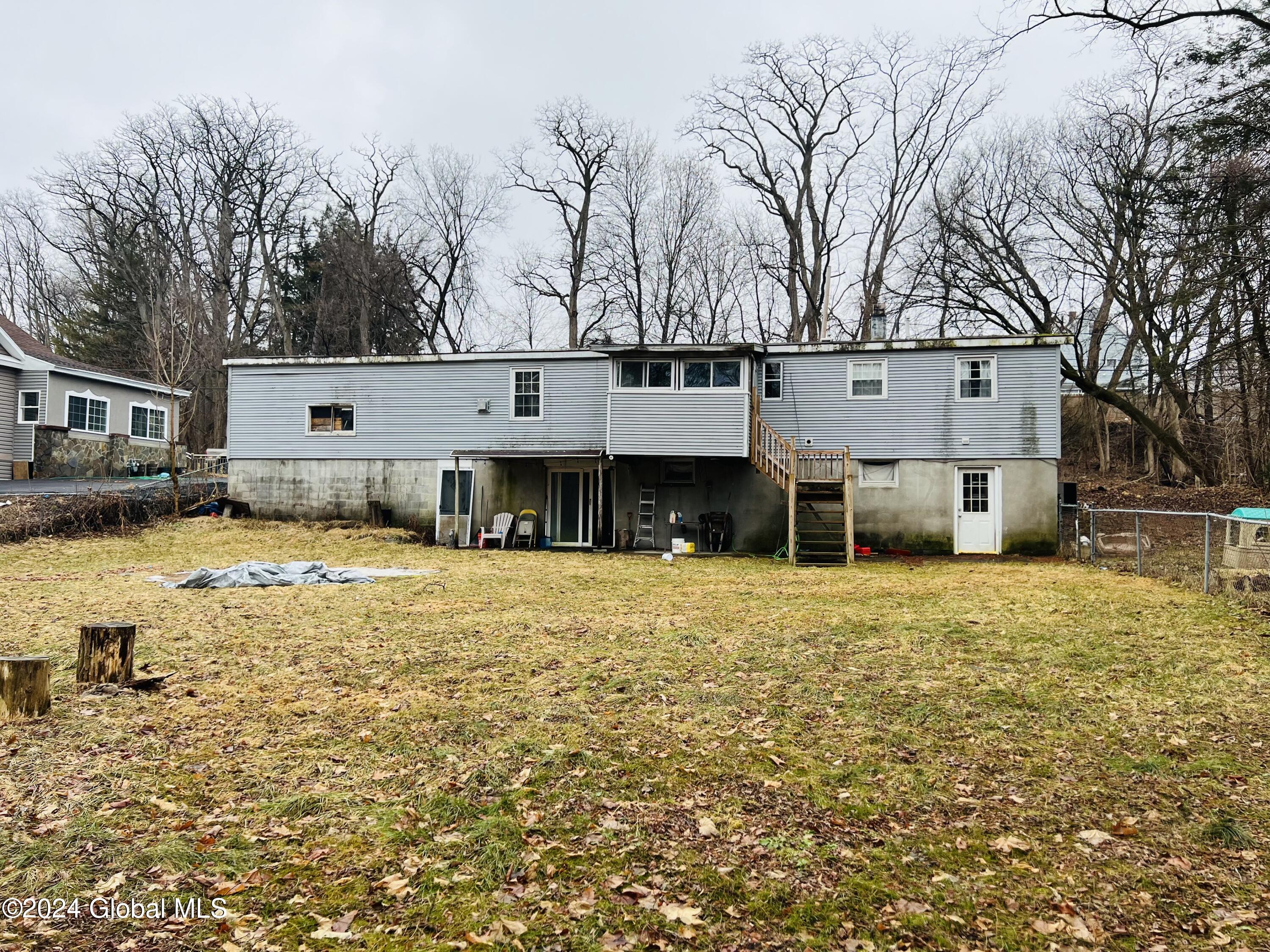 358 Olean Street Schenectady, NY 12306 - Photo 9 of 16 IMG_6340 (1)