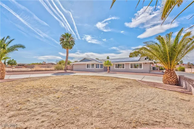 $3,995 | 7171 Hinson Street, Las Vegas, NV 89118