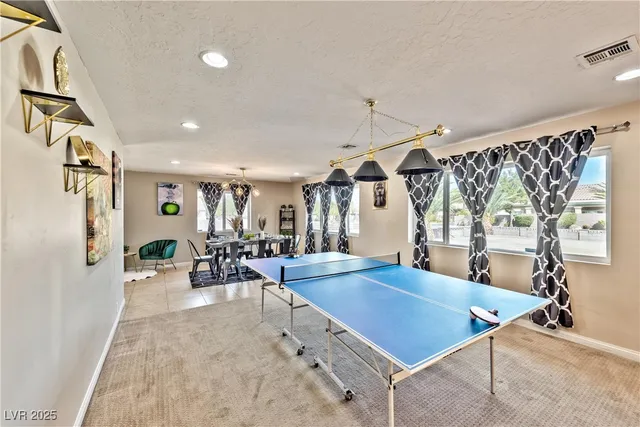 $3,995 | 7171 Hinson Street, Las Vegas, NV 89118