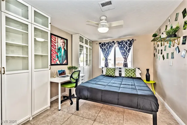 $3,995 | 7171 Hinson Street, Las Vegas, NV 89118