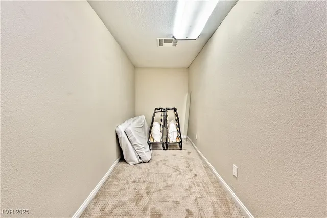 $3,995 | 7171 Hinson Street, Las Vegas, NV 89118
