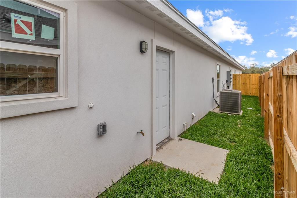 3098 Briggs Road, Unit C Weslaco, TX 78596 - Photo 6 of 11
