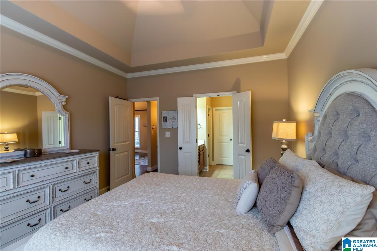 224 Perthshire Way Pelham, AL 35124 - Photo 17 of 47