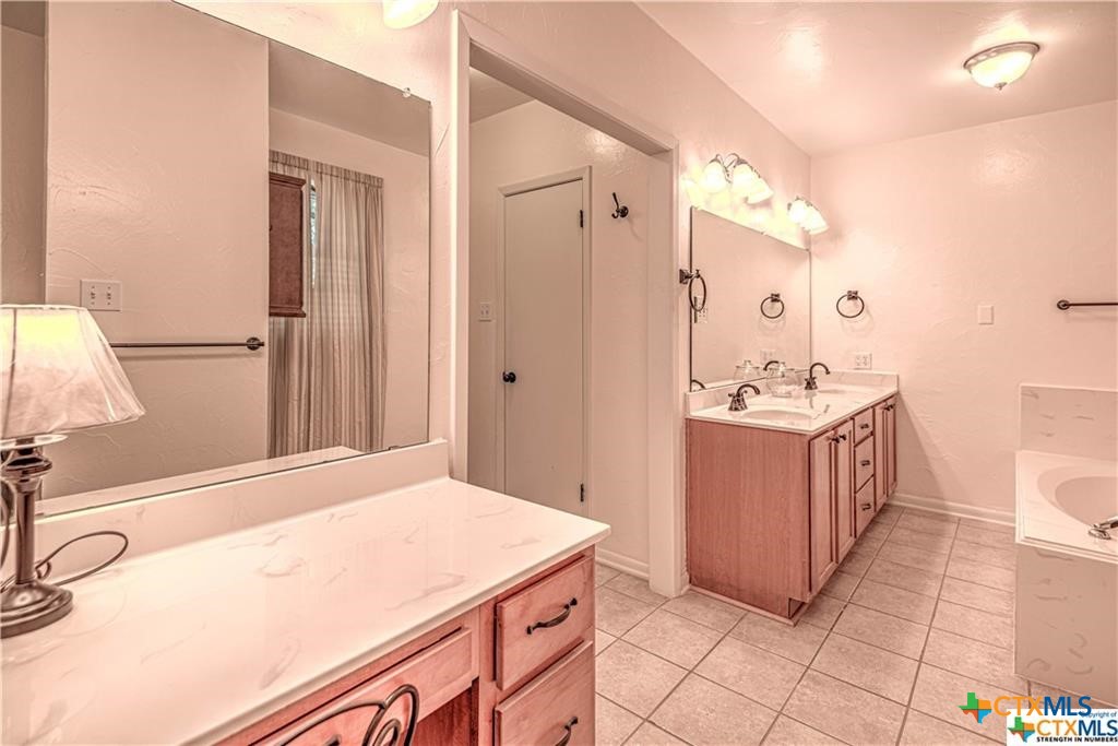 980 Thomas Arnold Road Salado, TX 76571 - Photo 29 of 46