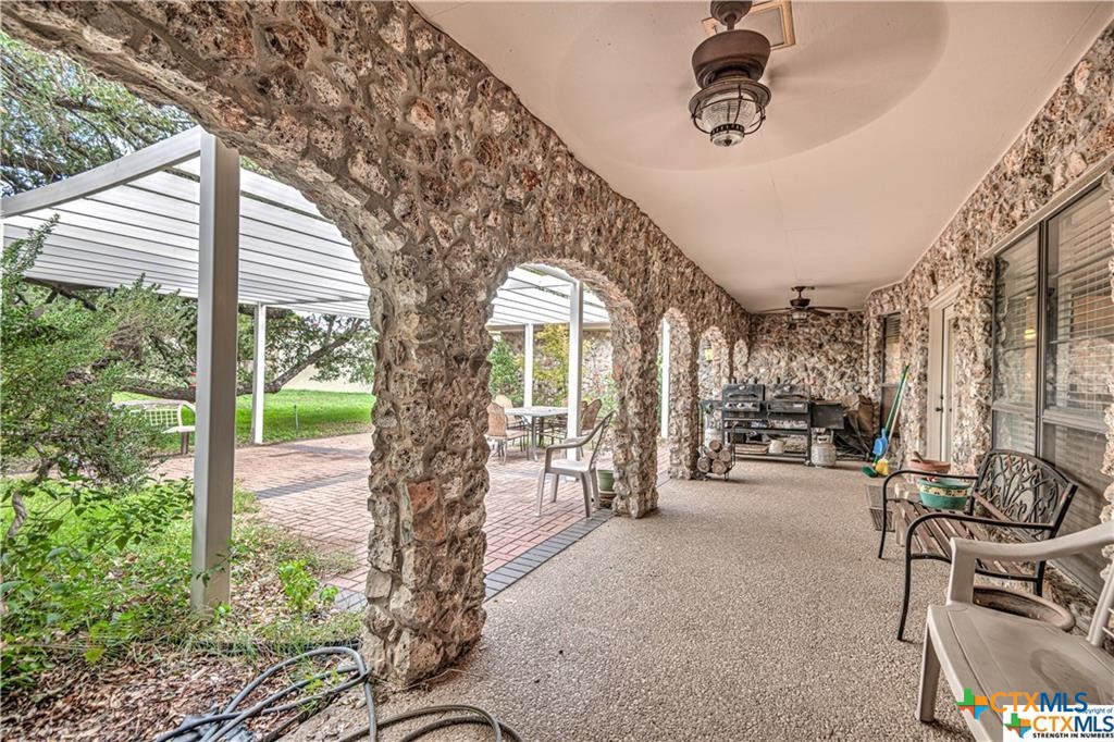 980 Thomas Arnold Road Salado, TX 76571 - Photo 37 of 46