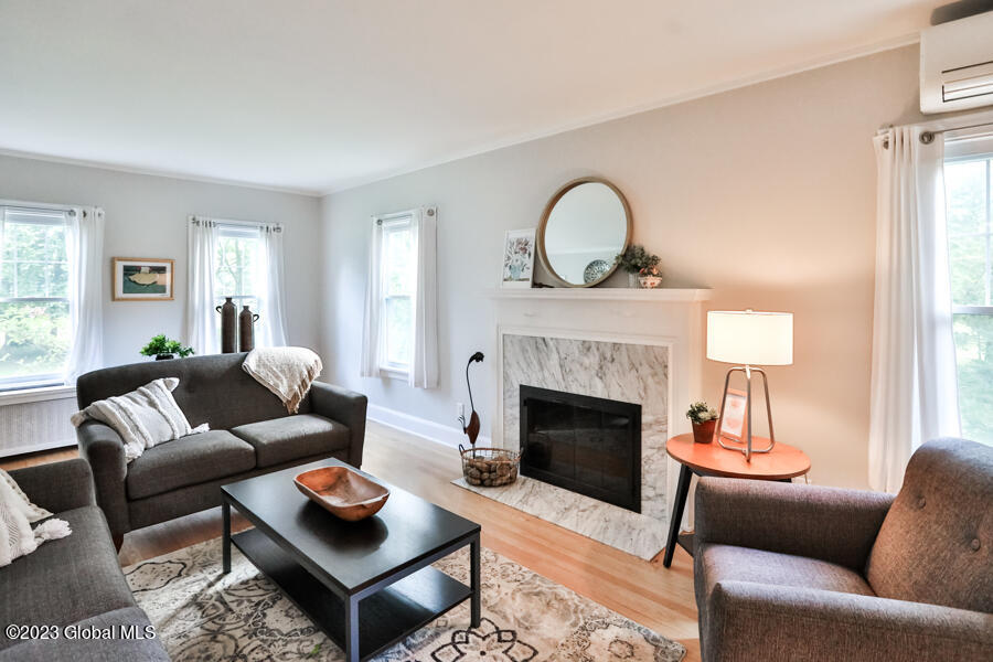 36 Font Grove Road Bethlehem, NY 12159 - Photo 4 of 59 36-Font-Grove-9