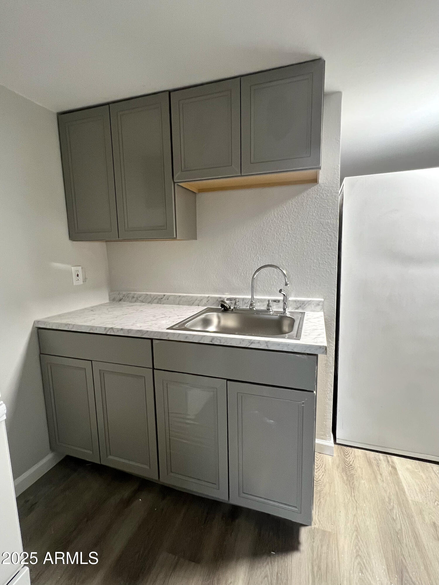 19039 North Dinero Road Peoria, AZ 85373 - Photo 12 of 39 casita kitchen