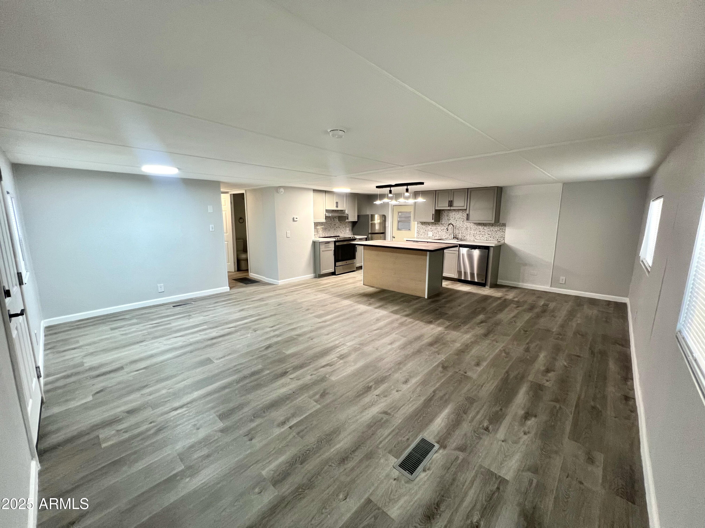 19039 North Dinero Road Peoria, AZ 85373 - Photo 22 of 39 IMG_1056