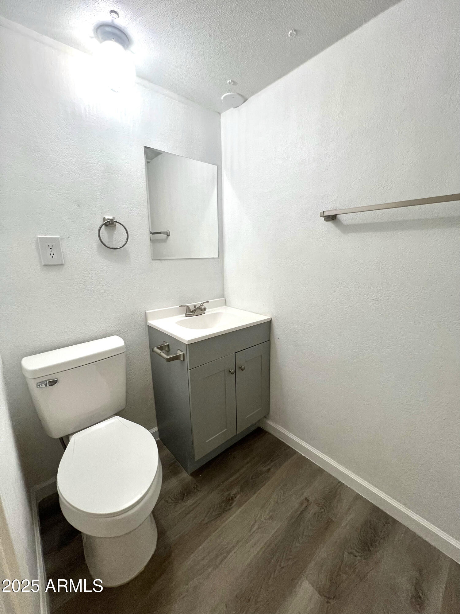 19039 North Dinero Road Peoria, AZ 85373 - Photo 32 of 39 IMG_1068