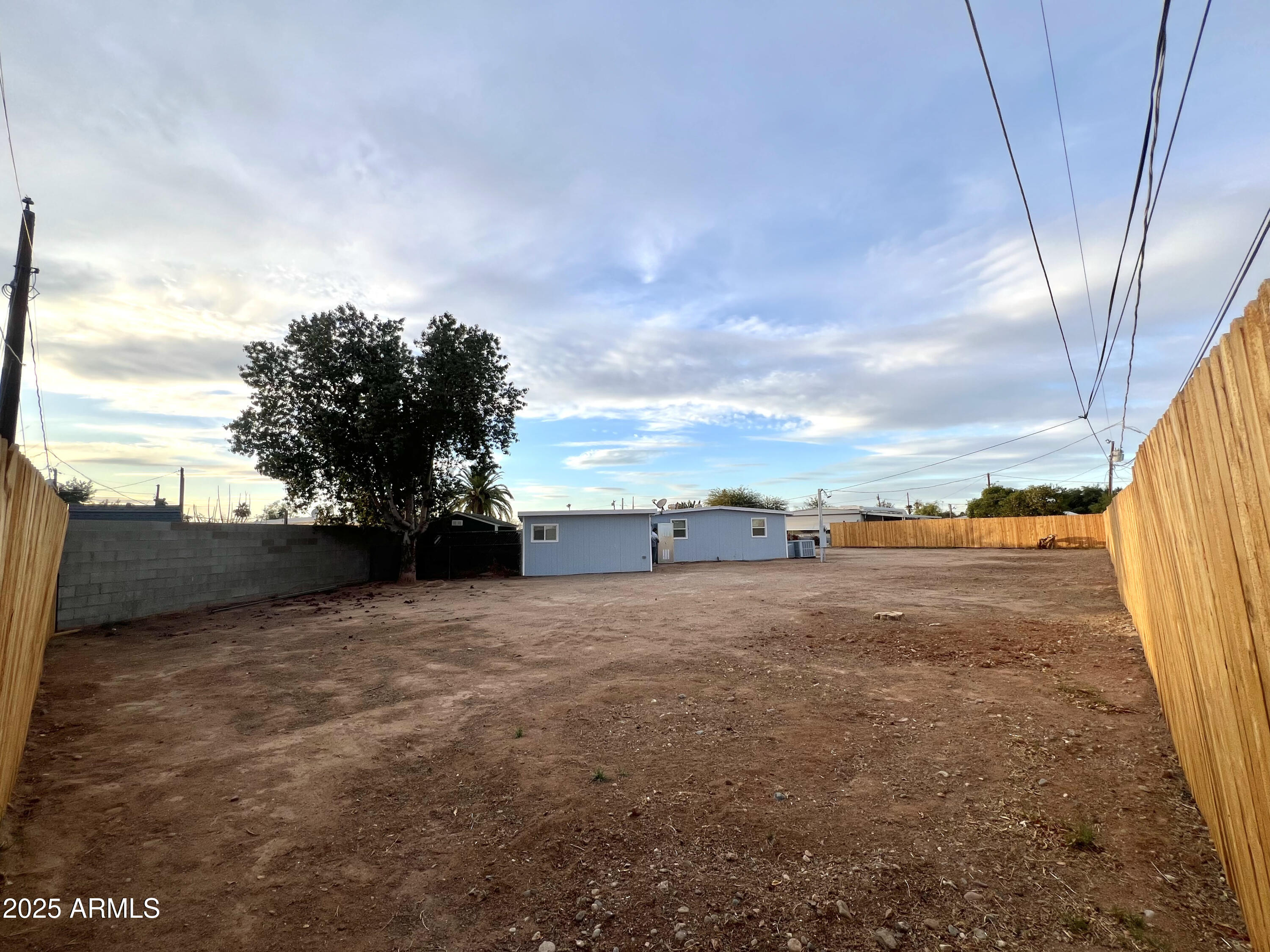 19039 North Dinero Road Peoria, AZ 85373 - Photo 7 of 39 IMG_1032