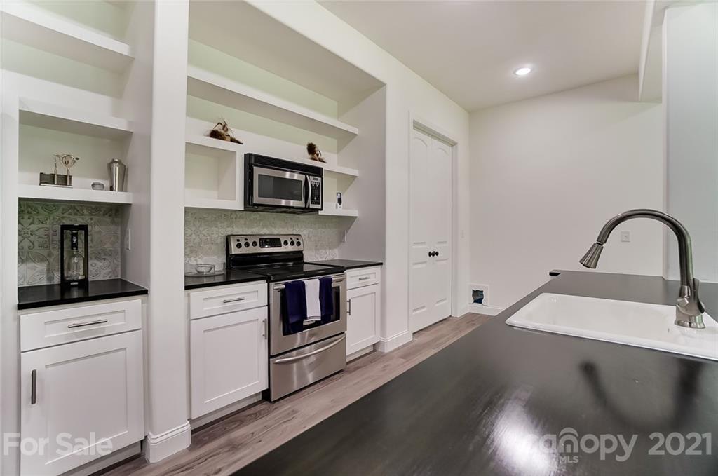 139 Mariners Bluff Road York, SC 29745 - Photo 30 of 43 Gallery Image 30