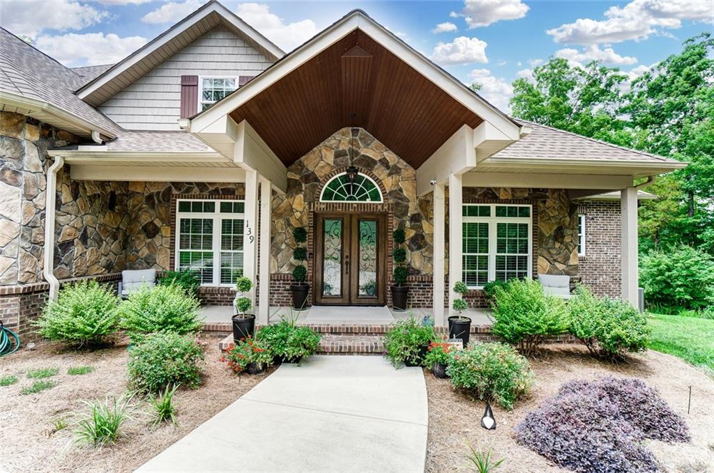 139 Mariners Bluff Road York, SC 29745 - Photo 4 of 43 Gallery Image 4