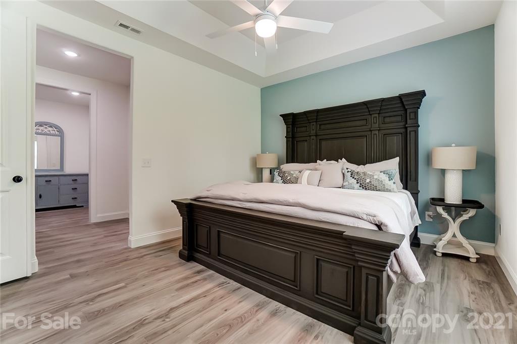 139 Mariners Bluff Road York, SC 29745 - Photo 32 of 43 Gallery Image 32