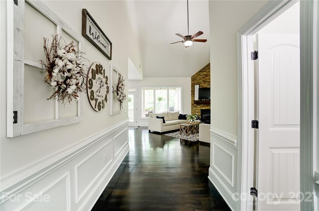 139 Mariners Bluff Road York, SC 29745 - Photo 5 of 43 Gallery Image 5