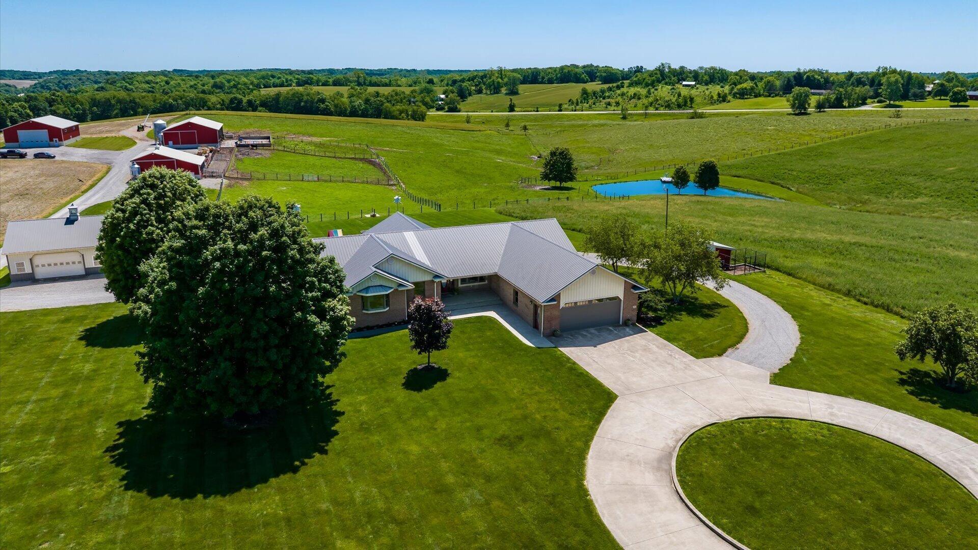 10550 County Road 53 Road Mount Perry, OH 43760 - Photo 6 of 107