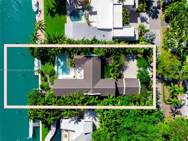 $24,500,000 | 180 Cape Florida Drive, Key Biscayne, FL 33149