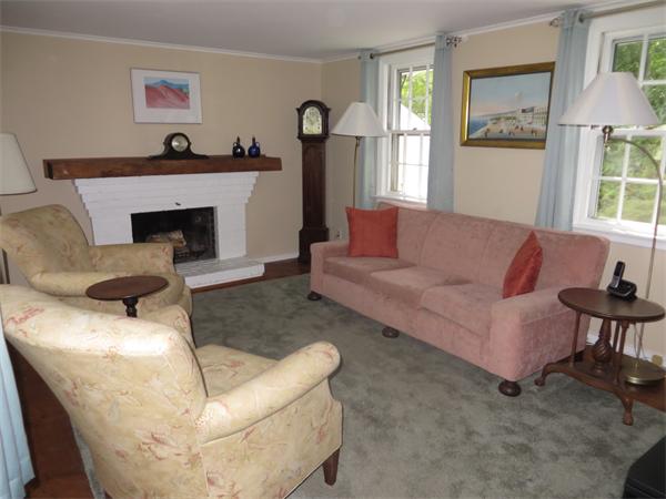 31 Brookview Road Holliston, MA 01746 - Photo 8 of 18 Gallery Image 8