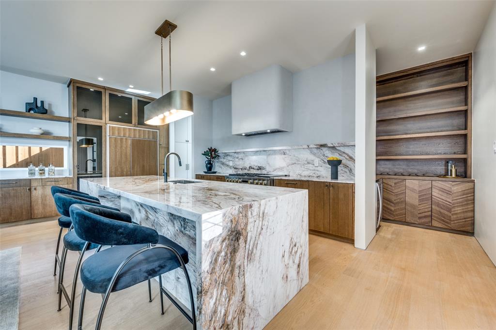 3761 Dunhaven Road Dallas, TX 75220 - Photo 4 of 34